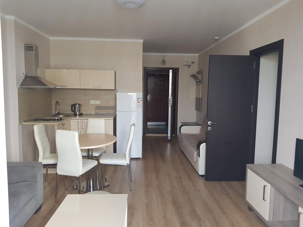Viva Blue Batumi Aparthotel Εξωτερικό φωτογραφία